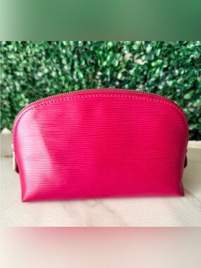 Louis Vuitton Fuschia Epi Leather Cosmetic Pouch